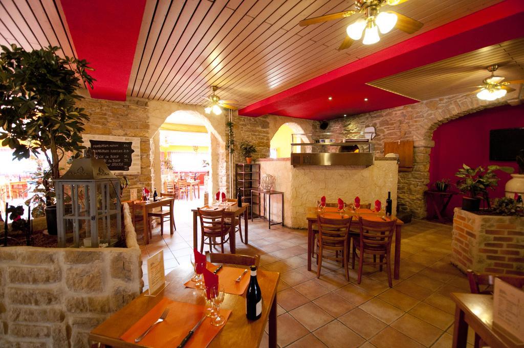 Hotel Bellavista "Bellevue" Saignelégier Εξωτερικό φωτογραφία