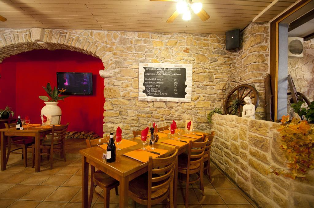 Hotel Bellavista "Bellevue" Saignelégier Εξωτερικό φωτογραφία