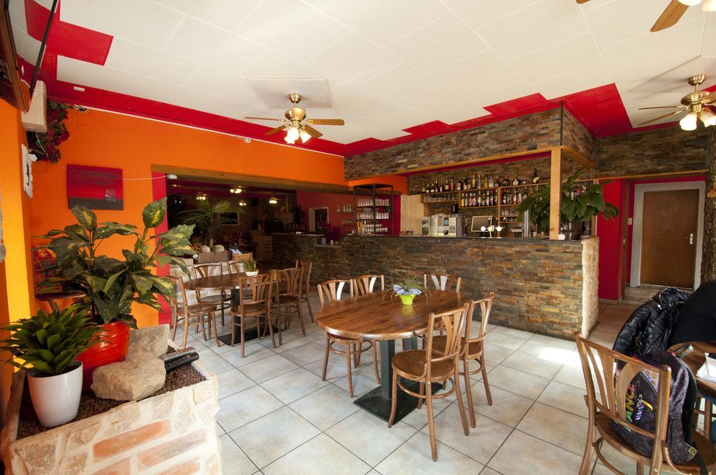 Hotel Bellavista "Bellevue" Saignelégier Εξωτερικό φωτογραφία